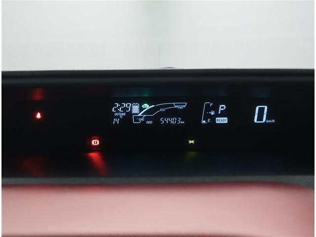 アクア Ｓ　スマートキープッシュスタート　キーレスエントリ　フルセグ地デジ　イモビ　ナビ＆ＴＶ　オートエアコン　デュアルエアバック　ＥＳＣ　パワーウィンドウ　ＥＴＣ　ＤＶＤ再生可能　ＳＲＳ　パワーステアリング（7枚目）