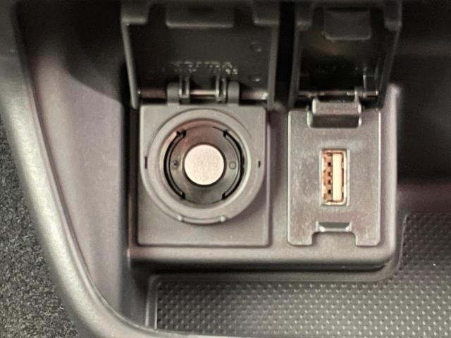 　スマートキー　プッシュスタートボタン　ホンダセンシング　ステアリングリモコン　クルーズコントロール　シートヒーター　プラズマクラスター(48枚目)