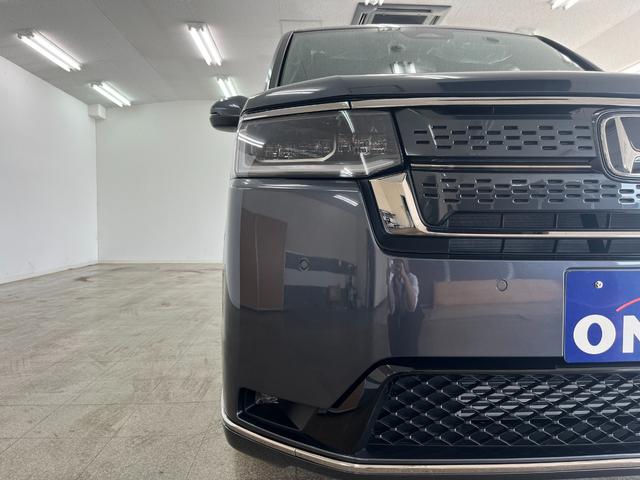 ステップワゴン スパーダ　登録済未使用車　ホンダセンシング　両側パワースライドドア　バックカメラ　電動パーキング　オットマン　アルミホイール　パワーテールゲート　ＬＥＤヘッドライト（37枚目）