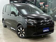 ��Ź�ϥʥ�С���Ͽ���줿�����ǡ��ޤ�ï���äƤ��ʤ��ԥ��ԥ��μ֤���·���Ƥ���ޤ��� 4