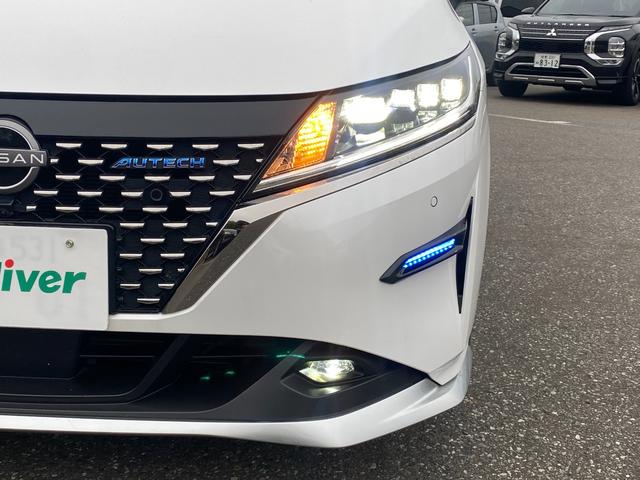 ノート オーテック　ＦＯＵＲ　ワンオーナー　４ＷＤ　純正メモリナビ（ＢＴ／ＡＭ／ＦＭ／ＤＶＤ）純正エアロ　全周囲方位カメラ　黒レザーシート（ＡＵＴＣＨ）シートヒーター（運転席＋助手席）ステアリングスイッチ　ステアリングヒーター（69枚目）