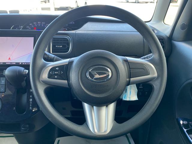 タント カスタムRS トップエディションSAIII 4WD 純正ナビ フルセグTV/CD/DVD/BT バックカメラ/全周囲 純正エンジンスターター ETC 14インチ純正AWホイール 両側パワースライドドア(3枚目)