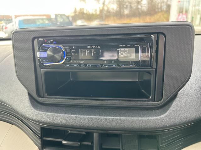 ムーヴ Ｌ　ＳＡＩＩ　４ＷＤ　ＭＤチェンジャー（ＦＭ／ＡＭ）衝突軽減システム　横滑り防止装置　純正フロアマット　保証書　取り扱い説明書　スペアキー（2枚目）