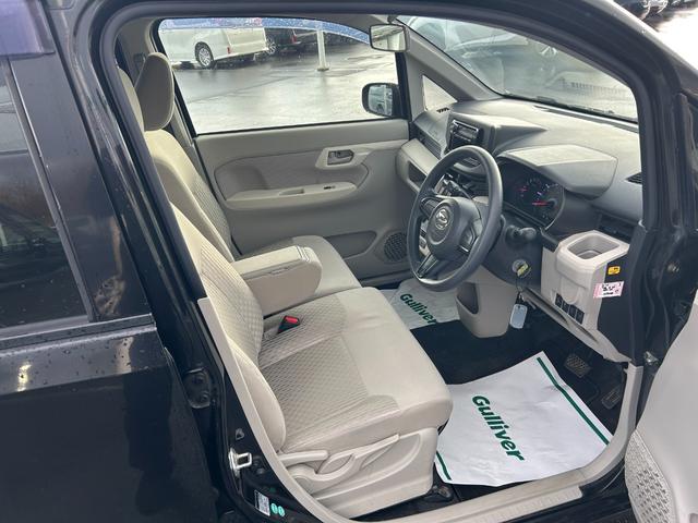 ムーヴ Ｌ　ＳＡＩＩ　４ＷＤ　ＭＤチェンジャー（ＦＭ／ＡＭ）衝突軽減システム　横滑り防止装置　純正フロアマット　保証書　取り扱い説明書　スペアキー（24枚目）