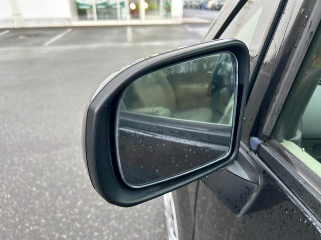 ムーヴ Ｌ　ＳＡＩＩ　４ＷＤ　ＭＤチェンジャー（ＦＭ／ＡＭ）衝突軽減システム　横滑り防止装置　純正フロアマット　保証書　取り扱い説明書　スペアキー（55枚目）