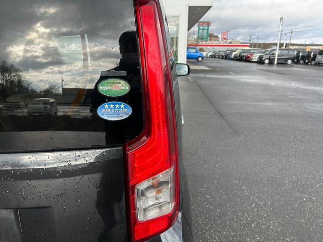 ムーヴ Ｌ　ＳＡＩＩ　４ＷＤ　ＭＤチェンジャー（ＦＭ／ＡＭ）衝突軽減システム　横滑り防止装置　純正フロアマット　保証書　取り扱い説明書　スペアキー（56枚目）