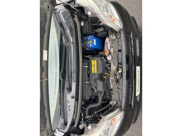 ムーヴ Ｌ　ＳＡＩＩ　４ＷＤ　ＭＤチェンジャー（ＦＭ／ＡＭ）衝突軽減システム　横滑り防止装置　純正フロアマット　保証書　取り扱い説明書　スペアキー（60枚目）