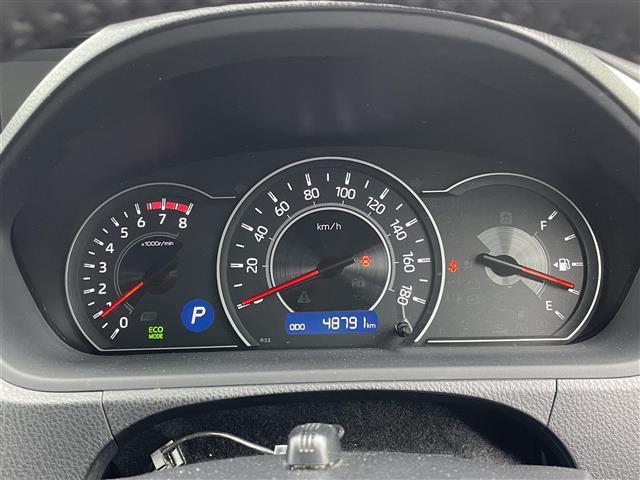 ヴォクシー ＺＳ　煌　４ＷＤ　純正ナビ　フルセグＴＶ／ＣＤ／ＤＶＤ／ＢＴ　フリップダウンモニター　ＥＴＣ　クルーズコントロール　オートライト　ＬＥＤライト　両側パワースライドドア　セーフティセンス（29枚目）