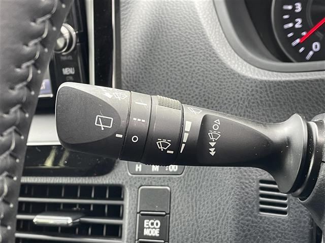 ヴォクシー ＺＳ　煌　４ＷＤ　純正ナビ　フルセグＴＶ／ＣＤ／ＤＶＤ／ＢＴ　フリップダウンモニター　ＥＴＣ　クルーズコントロール　オートライト　ＬＥＤライト　両側パワースライドドア　セーフティセンス（33枚目）