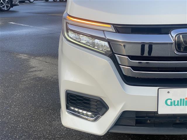 ステップワゴンスパーダ スパーダ ホンダセンシング 4WD 純正ナビ フルセグTV/CD/DVD/BT ETC 後席モニター スマートキー×2 クルーズコントロール 衝突被害軽減システム レーンアシスト(12枚目)