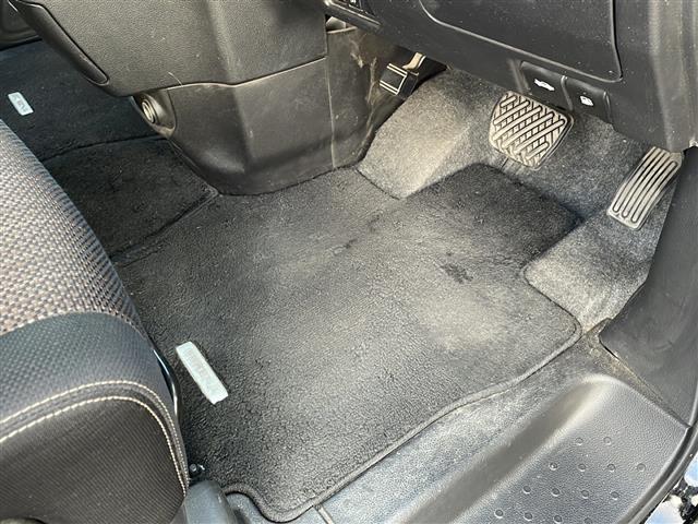 セレナ ハイウェイスター Vセレ+セーフティII SHV 純正7インチSDナビゲーション(MC315D-W) フルセグ BT CD DVD エマージェンシーブレーキ レーンキープアシスト アラウンドビューカメラ 両側パワースライドドア クルーズコントロール(26枚目)