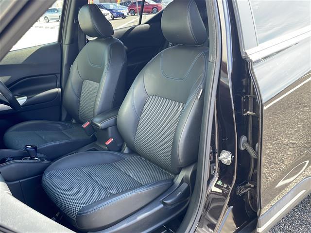 キックス Ｘ　ＢＴ　ＣＤ　ラジオ　エマージェンシーブレーキ　プロパイロット　アラウンドビューカメラ　デジタルインナーミラー電子パーキング　ＡＵＴＯ　ＨＯＬＤ　ＥＴＣ　ＬＥＤヘッドライト　ＡＵＴＯライト（22枚目）