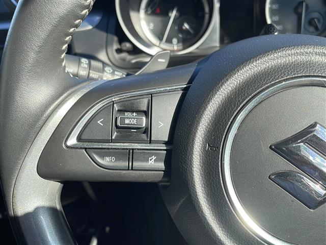 スイフト RS ディーラーオプション8インチメモリナビゲーション(AVIC-RLS901)フルセグ BT CD DVD SDレーダークルーズコントロールパドルシフトD/N席シートヒーター(7枚目)