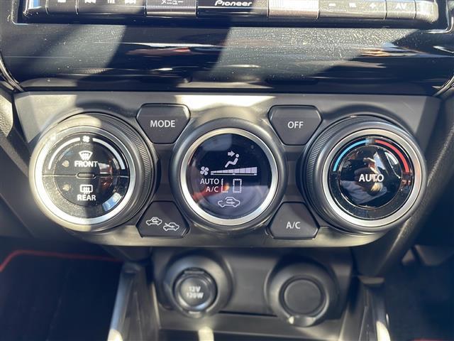 スイフト RS ディーラーオプション8インチメモリナビゲーション(AVIC-RLS901)フルセグ BT CD DVD SDレーダークルーズコントロールパドルシフトD/N席シートヒーター(16枚目)