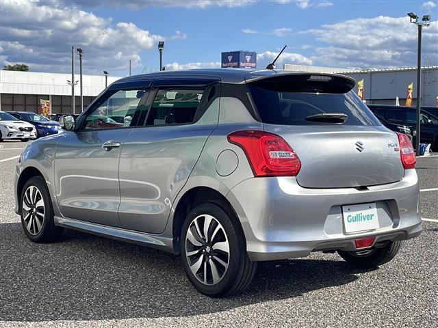 スイフト RS ディーラーオプション8インチメモリナビゲーション(AVIC-RLS901)フルセグ BT CD DVD SDレーダークルーズコントロールパドルシフトD/N席シートヒーター(43枚目)