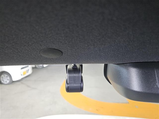 タント カスタムＲＳセレクション　禁煙車　ワンオーナー　全方位モニター　ドラレコ　アダプティブクルコン　衝突被害軽減　車線逸脱防止支援　ＬＥＤヘッド／フロントフォグランプ　純正９型ディスプレイオーディオ　両側パワスラ　ビルトインＥＴＣ（5枚目）