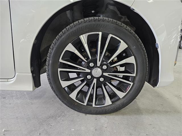 タント カスタムＲＳセレクション　禁煙車　ワンオーナー　全方位モニター　ドラレコ　アダプティブクルコン　衝突被害軽減　車線逸脱防止支援　ＬＥＤヘッド／フロントフォグランプ　純正９型ディスプレイオーディオ　両側パワスラ　ビルトインＥＴＣ（16枚目）