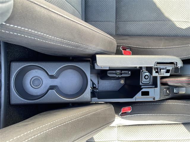 コペン ＧＲ　スポーツ　純正７インチＳＤナビゲーション（ＮＳＣＮ－Ｗ６８）　ワンセグ　ＢＴ　ＳＤ　ＣＤ　電動オープン　ＲＥＣＡＲＯシート　ＢＢＳ１６インチアルミホイール　ＭＯＭＯステアリング　柿本マフラー　パドルシフト（17枚目）