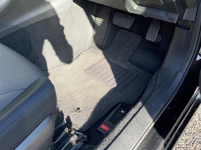 インプレッサスポーツ １．６ｉ－Ｌアイサイト　ＢＴ　Ｂカメ　ＤＶＤ　ＳＤ　ｉ－ｓｔｏｐ（24枚目）