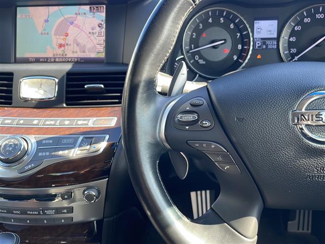 フーガ ３７０ＧＴ　タイプＳ　メーカーナビゲーションフルセグ　ＢＴ　ＣＤ　ＤＶＤクルーズコントロールパドルシフトバックカメラＤ／Ｎ席パワーシートビルトインＥＴＣＨＩＤヘッドライトＡＵＴＯライトフォグライトハーフレザーシート（合皮）（10枚目）