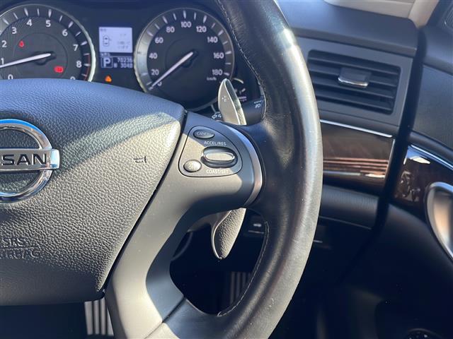 フーガ ３７０ＧＴ　タイプＳ　メーカーナビゲーションフルセグ　ＢＴ　ＣＤ　ＤＶＤクルーズコントロールパドルシフトバックカメラＤ／Ｎ席パワーシートビルトインＥＴＣＨＩＤヘッドライトＡＵＴＯライトフォグライトハーフレザーシート（合皮）（11枚目）