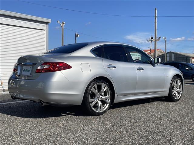 フーガ ３７０ＧＴ　タイプＳ　メーカーナビゲーションフルセグ　ＢＴ　ＣＤ　ＤＶＤクルーズコントロールパドルシフトバックカメラＤ／Ｎ席パワーシートビルトインＥＴＣＨＩＤヘッドライトＡＵＴＯライトフォグライトハーフレザーシート（合皮）（40枚目）