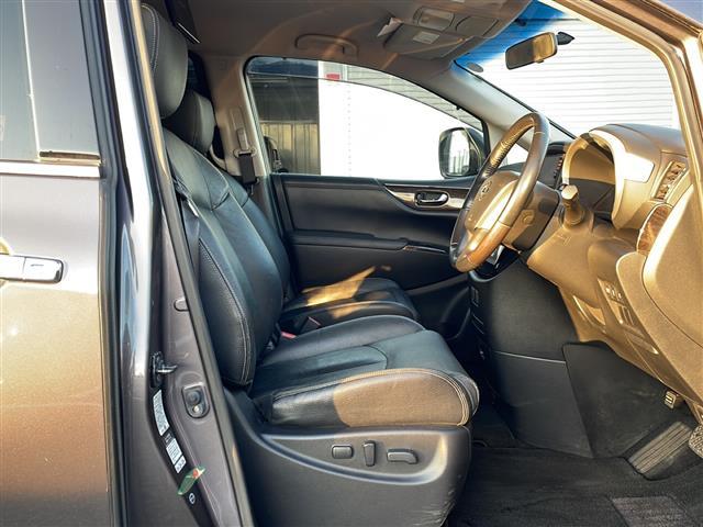 みなさまのお車選びのお手伝いをさせてください！スタッフ一同心よりご来店、お問い合わせをお待ちしております！