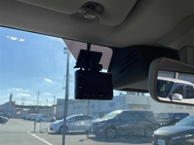 アルトラパン Ｘ　社外７インチメモリナビゲーション（ＫＸＭ－Ｅ５０６Ｗ２）スズキセーフティサポート社外前方ドライブレコーダーＤ／Ｎ席シートヒーターＡＵＴＯライトＬＥＤヘッドライトコーナーセンサー（4枚目）