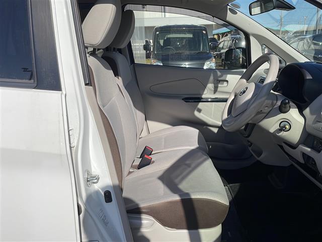 デイズ Ｓ　エマージェンシーブレーキ純正オーディオＥＴＣアイドリングストップ電動格納ミラーＩＳＯＦＩＸ（6枚目）