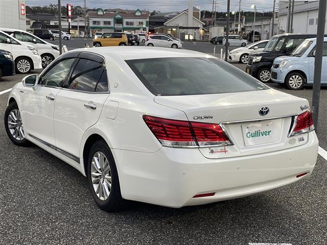 クラウンハイブリッド ロイヤルサルーン　メーカーナビゲーションフルセグ　ＢＴクルーズコントロールパワーシートシートヒーターエアシートハンドルヒーターエアコンスイングレジスタービルトインＥＴＣバックカメラ社外前方ドラレコ（42枚目）