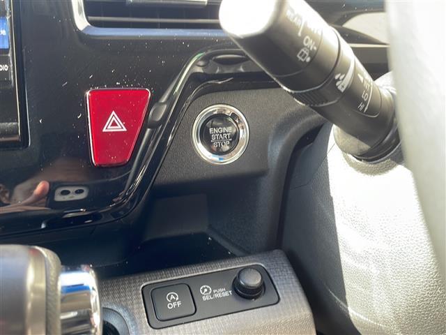 ステップワゴンスパーダ スパーダ　ホンダセンシング　純正Ｇａｔｈｅｒｓナビ（ＶＸＭ－１９５ＶＦｉ）　フルセグＴＶ　バックカメラ　ドライブレコーダー　両側パワースライドドア　フリップダウンモニター　パドルシフト　ステアリングスイッチ（10枚目）