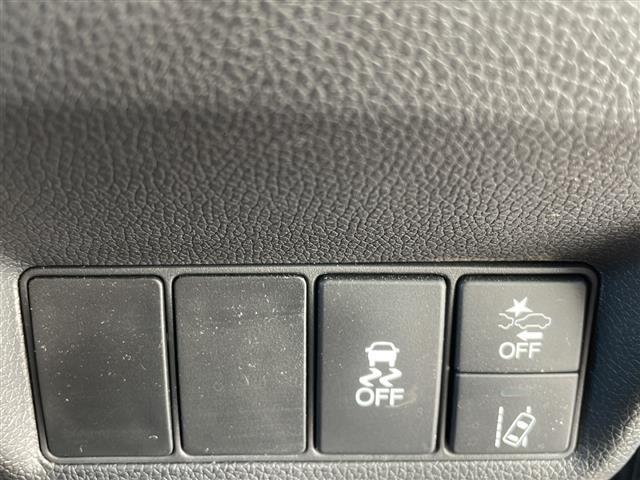 ステップワゴンスパーダ スパーダ　ホンダセンシング　純正Ｇａｔｈｅｒｓナビ（ＶＸＭ－１９５ＶＦｉ）　フルセグＴＶ　バックカメラ　ドライブレコーダー　両側パワースライドドア　フリップダウンモニター　パドルシフト　ステアリングスイッチ（14枚目）