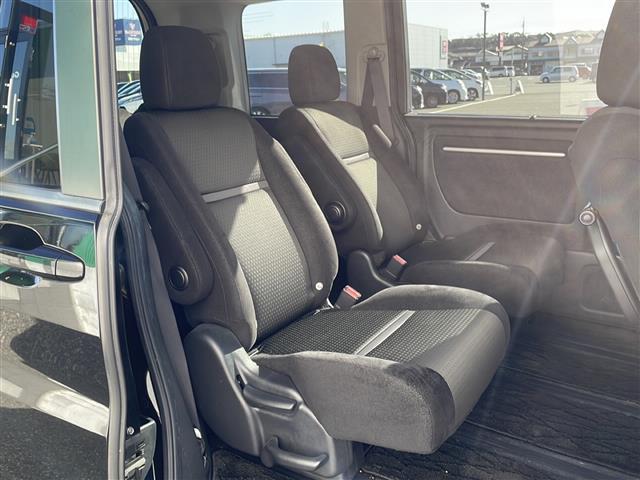 ステップワゴンスパーダ スパーダ　ホンダセンシング　純正Ｇａｔｈｅｒｓナビ（ＶＸＭ－１９５ＶＦｉ）　フルセグＴＶ　バックカメラ　ドライブレコーダー　両側パワースライドドア　フリップダウンモニター　パドルシフト　ステアリングスイッチ（17枚目）