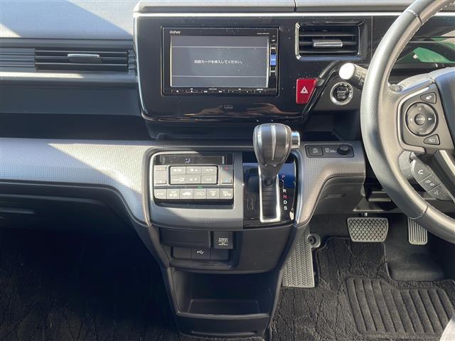 ステップワゴンスパーダ スパーダ　ホンダセンシング　純正Ｇａｔｈｅｒｓナビ（ＶＸＭ－１９５ＶＦｉ）　フルセグＴＶ　バックカメラ　ドライブレコーダー　両側パワースライドドア　フリップダウンモニター　パドルシフト　ステアリングスイッチ（23枚目）