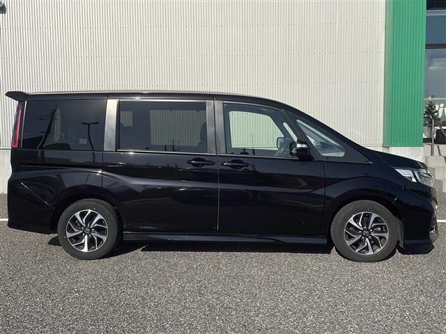 ステップワゴンスパーダ スパーダ　ホンダセンシング　純正Ｇａｔｈｅｒｓナビ（ＶＸＭ－１９５ＶＦｉ）　フルセグＴＶ　バックカメラ　ドライブレコーダー　両側パワースライドドア　フリップダウンモニター　パドルシフト　ステアリングスイッチ（33枚目）