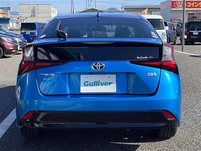 プリウス Ｓツーリングセレクション　純正９インチナビ（ＮＳＺＴ－Ｙ６８Ｔ）　フルセグＴＶ　Ｂｌｕｅｔｏｏｔｈ接続　バックカメラ　ドライブレコーダー☆シートヒーター　ビルトインＥＴＣ　レザーシート　トヨタセーフティセンス（25枚目）