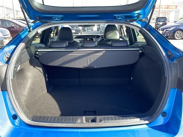 プリウス Ｓツーリングセレクション　純正９インチナビ（ＮＳＺＴ－Ｙ６８Ｔ）　フルセグＴＶ　Ｂｌｕｅｔｏｏｔｈ接続　バックカメラ　ドライブレコーダー☆シートヒーター　ビルトインＥＴＣ　レザーシート　トヨタセーフティセンス（35枚目）