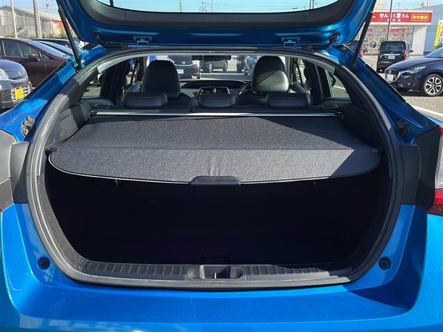 プリウス Ｓツーリングセレクション　純正９インチナビ（ＮＳＺＴ－Ｙ６８Ｔ）　フルセグＴＶ　Ｂｌｕｅｔｏｏｔｈ接続　バックカメラ　ドライブレコーダー☆シートヒーター　ビルトインＥＴＣ　レザーシート　トヨタセーフティセンス（36枚目）