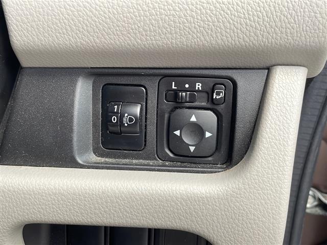 デイズ Ｊ　純正ナビ（ＭＭ１６５Ｄ－Ｗ）フルセグＴＶ　Ｂｌｕｅｔｏｏｔｈ接続　ＥＴＣ　エアコン　電動格納ミラー　アイドリングストップ　ＡＢＳ（11枚目）