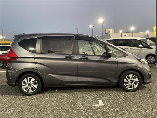 フリードハイブリッド ハイブリッド・Ｇホンダセンシング　純正Ｇａｔｈｅｒｓナビ　Ｂｌｕｅｔｏｏｔｈ　バックカメラ　ドライブレコーダー　両側パワースライドドア　ＬＥＤオートライト　スマートキー　ＥＴＣ　ステアリングスイッチ　スペアキー（35枚目）