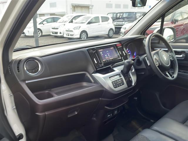 Ｎ－ＷＧＮカスタム Ｇ・ターボパッケージ　純正Ｇａｔｈｅｒｓナビゲーションフルセグ　ＢＴＣＴＢＡバックカメラクルーズコントロールパドルシフトハーフレザーシートＥＴＣ（11枚目）