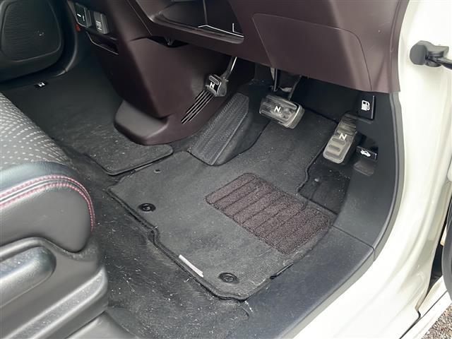 Ｎ－ＷＧＮカスタム Ｇ・ターボパッケージ　純正Ｇａｔｈｅｒｓナビゲーションフルセグ　ＢＴＣＴＢＡバックカメラクルーズコントロールパドルシフトハーフレザーシートＥＴＣ（20枚目）