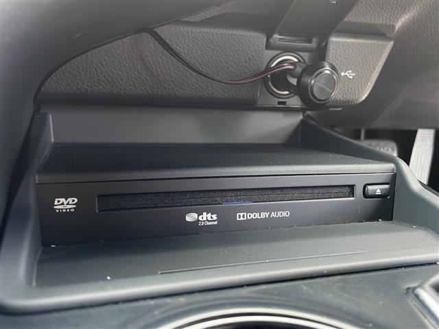 カムリ ＷＳ　メーカーナビゲーションＢＴ　ＣＤ　ＤＶＤＴＲＤフルエアロレーダークルーズコントロールバックカメラＤ席パワーシートＥＴＣ２．０社外ドライブレコーダーオートマチックハイビームＬＥＤヘッドライト（14枚目）