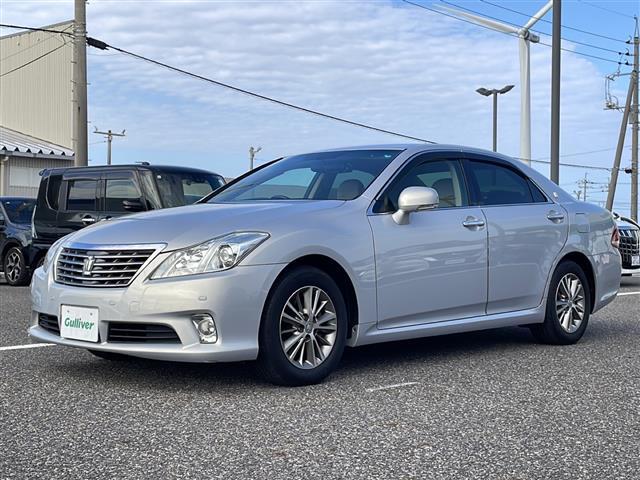 クラウン ロイヤルサルーン メーカーナビゲーションフルセグ CD DVDクルーズコントロールバックカメラD/N席パワーシートビルトインETC社外ドライブレコーダー純正フロアマット純正16インチアルミホイール(36枚目)