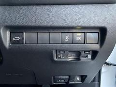 ����С����롼�פǤϼ��ץ᡼���������׼ּ�򤪼�갷�����Ƥ���ޤ��������󣴣���Ź�ޤκ߸ˤ��椫�餪���ͤ˥ԥå���ΰ������Ƥ��ޤ��� 4