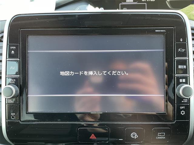 ハイウェイスター　禁煙車　プロパイロット　純正９インチナビ　フリップダウンモニター　両側パワースライドドア　ハンズフリースライド　革巻ステアリング　ステアリングリモコン　ＬＥＤライト　フォグライト　リアサンシェード(3枚目)