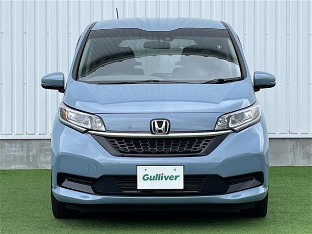 ハイブリッド・Ｇホンダセンシング　禁煙車　純正ナビ　バックカメラ　フルセグＴＶ　両側パワスラ　ホンダセンシング　コーナーセンサー　シートヒーター　ＬＥＤオートヘッドライト　ステアスイッチ　プッシュスタート　スマートキー　純フロアマット(16枚目)