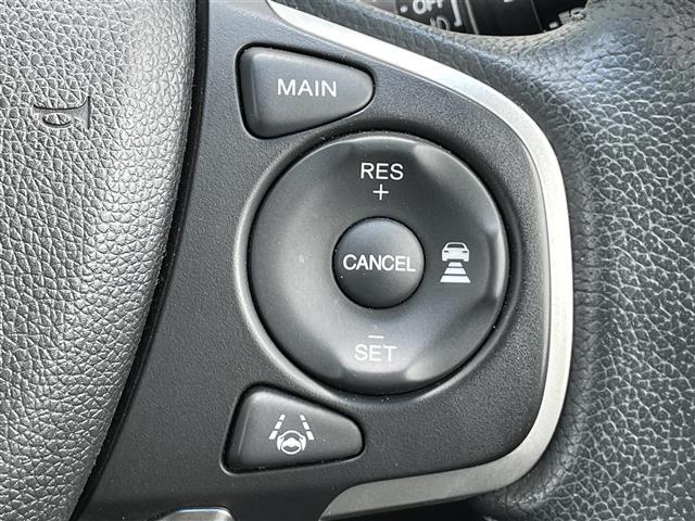 フリード＋ Ｇ・ホンダセンシング　禁煙車　カロッツェリア８型ナビ　バックカメラ　両側パワスラ　衝突被害軽減　レーンキープ　レーダークルコン　ＬＥＤオートライト　前後ドラレコ　ビルトインＥＴＣ　プッシュスタート　スマートキー（20枚目）