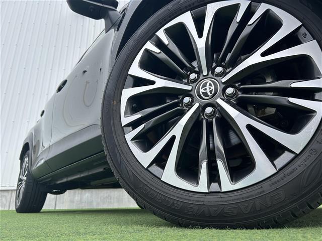 ヤリスクロス Z 禁煙車 全方位 パワーバックドア クルコン トヨタセーフティー シートヒーター オートホールド パワーシート LEDヘッドライト 前後コーナーセンサー Bluetooth 純正ディスプレイオーディオ(14枚目)