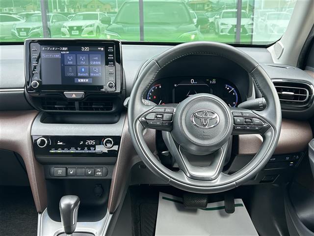 ヤリスクロス Z 禁煙車 全方位 パワーバックドア クルコン トヨタセーフティー シートヒーター オートホールド パワーシート LEDヘッドライト 前後コーナーセンサー Bluetooth 純正ディスプレイオーディオ(17枚目)